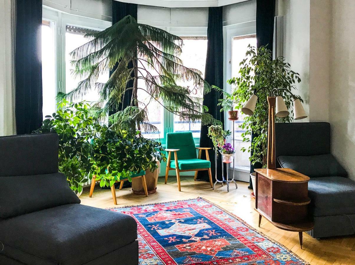 Spacious Bauhaus Icon Flat With Fitness Room In Central Buda, Close To The River And Margaret Island Budapeste Exterior foto