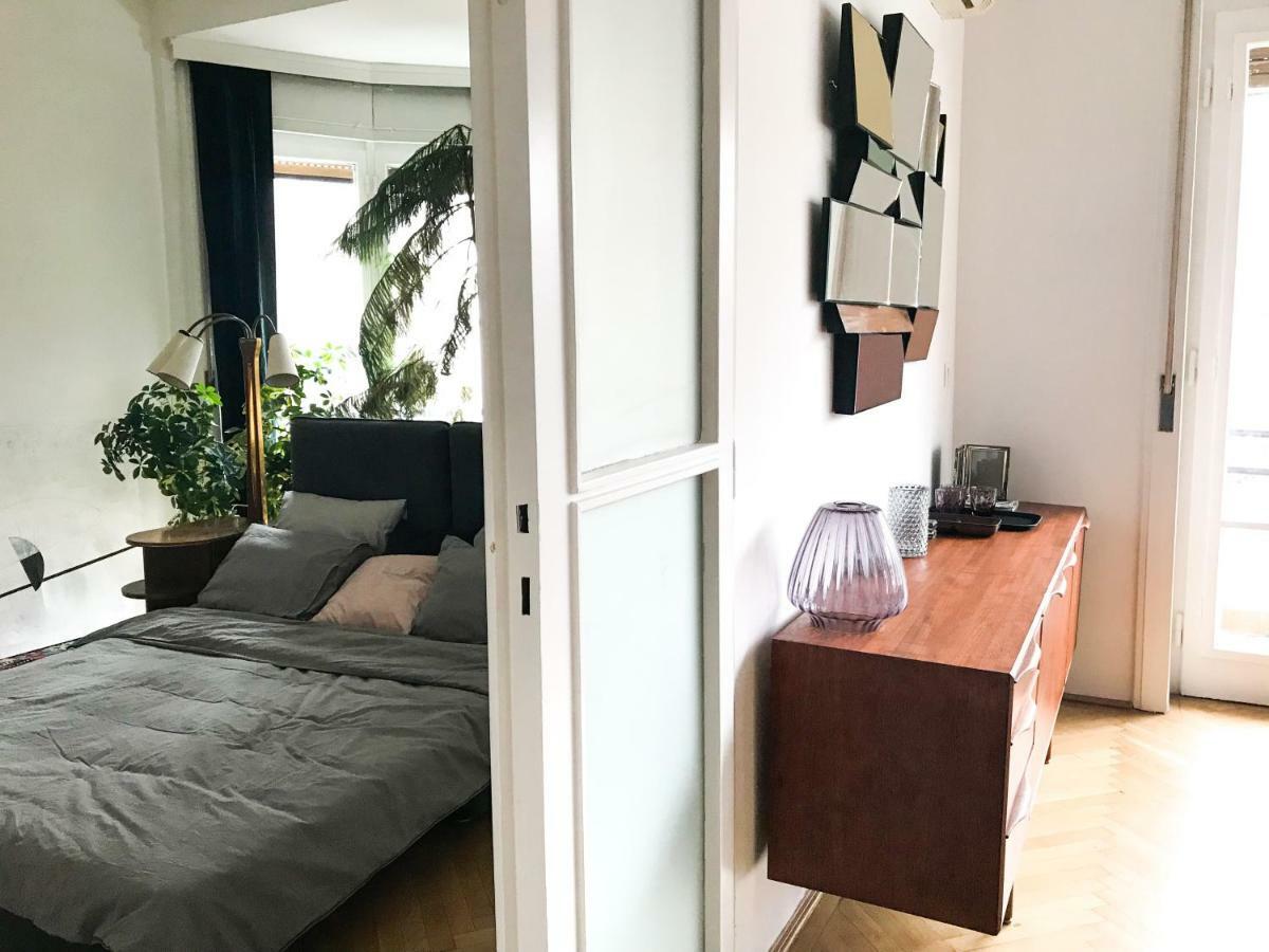 Spacious Bauhaus Icon Flat With Fitness Room In Central Buda, Close To The River And Margaret Island Budapeste Exterior foto