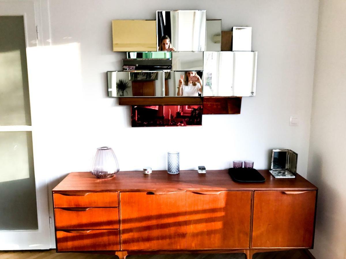 Spacious Bauhaus Icon Flat With Fitness Room In Central Buda, Close To The River And Margaret Island Budapeste Exterior foto