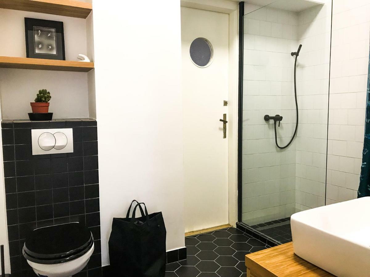 Spacious Bauhaus Icon Flat With Fitness Room In Central Buda, Close To The River And Margaret Island Budapeste Exterior foto